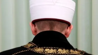 İmam hırsızlıktan tutuklandı !