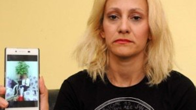 Lezbiyen hesabı kızından etti