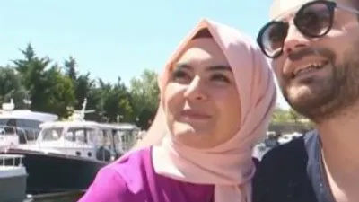 Karşısına geçip talibini arayacak