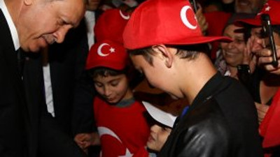 Erdoğan'ı Ahıska Türkleri karşıladı !