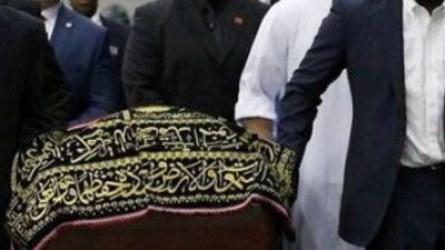 Muhammed Ali'nin tabutunu taşıyan tek Türk