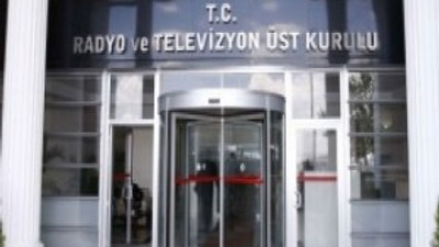 RTÜK'te 'iktidar dalkavuğu' kavgası !