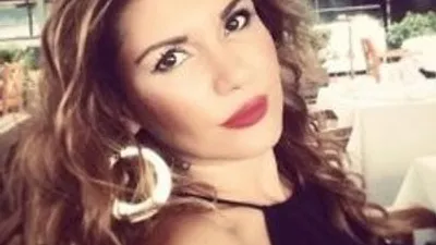 Ünlü şarkıcı albüm için dua etti