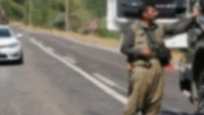Yol kesen PKK'lılar şoförü öldürdü !