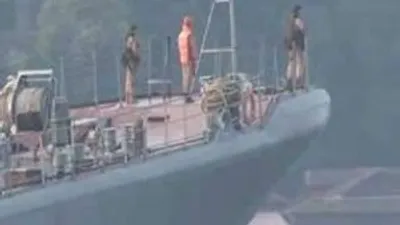 Marmara'dan geçerken silahlı nöbet
