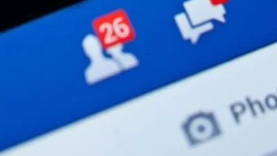 Facebook para toplamaya başlıyor