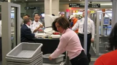 Fransa'da bomba paniği ! Tahliye edildi