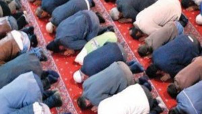 IŞİD bayram namazı sırasında saldırdı !