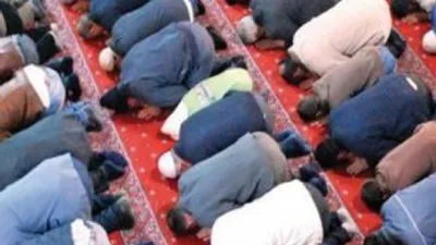 IŞİD bayram namazı sırasında saldırdı !