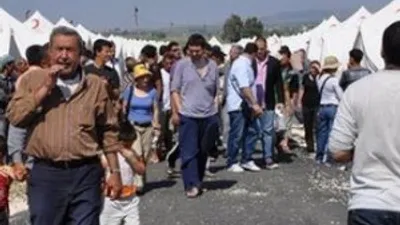 Suriyelilere vatandaşlık hakkında detaylar netleşiyor