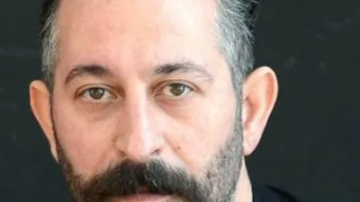 Cem Yılmaz'dan imalı sözler