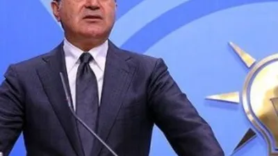 Bakan Çelik'ten sahte SMS uyarısı: O mesaj darbecilerin işi