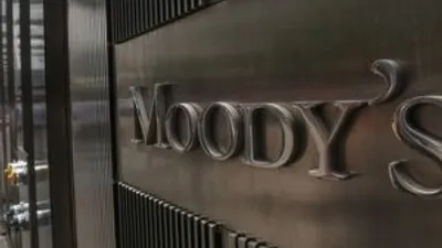 Piyasalarda alarm ! Moody's Türkiye'yi 'çöpe'...