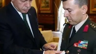 Erdoğan'ın darbeci başyaveri itiraf etti !