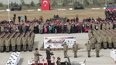 Askeri kışlalarda hareketlilik !