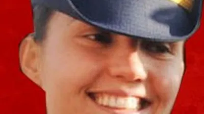 Darbeci kadın pilot tutuklandı