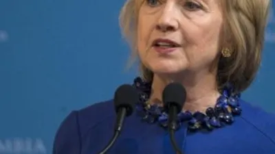 Clinton, Demokrat Parti adaylığını kabul etti