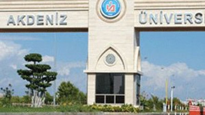 Akdeniz Üniversitesi'nde FETÖ operasyonu
