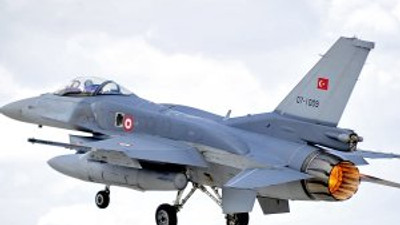 Eski savaş pilotları göreve hazır