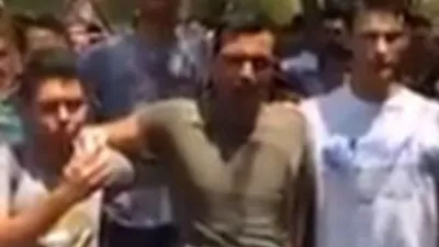 Askeri öğrenciler isyanda