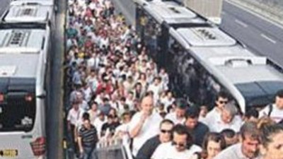İSTANBUL'A ÜCRETSİZ ULAŞIM MÜJDESİ