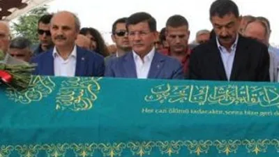 Davutoğlu'na ölüm tehdidi !