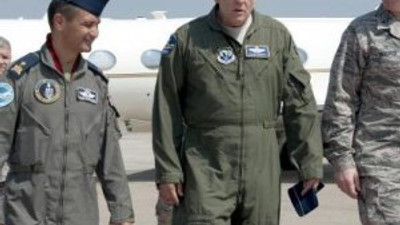 ABD'li bir komutan daha İncirlik'te