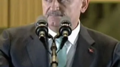 Başbakan'dan sert sözler !
