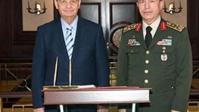 Başbuğ'dan Orgeneral Akar'a ziyaret