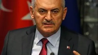 Binali Yıldırım'dan askerlik süresi açıklaması