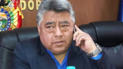 Grevdeki işçiler Bakan yardımcısını öldürdü !