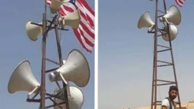 PYD'liler Münbiç'te ABD bayrağıyla korunmaya çalışıyor