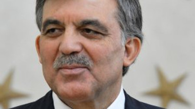 Abdullah Gül: "OHAL'ler bitmeli"