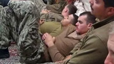 İran'a esir düşen ABD askerleri tüm sırları anlatmışlar