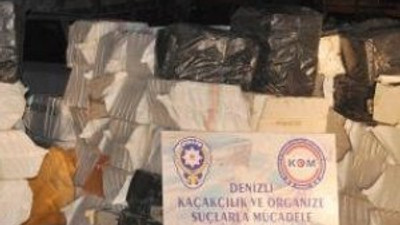 TIR dorsesinden binlerce paket çıktı !