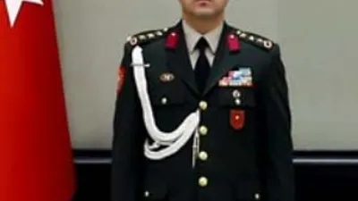 Darbeci yaver soru hırsızı çıktı