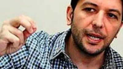 Nihat Doğan, Mihraç Ural'a fena saydırdı