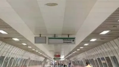 Metroya yazdığı yazının faturası ağır oldu