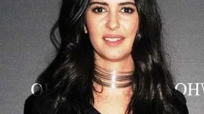 İdo onun peşinde