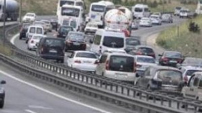 Sürücüler dikkat ! TEM'de yol çalışması