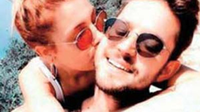 İhaneti sosyal medyadan böyle duyurdu