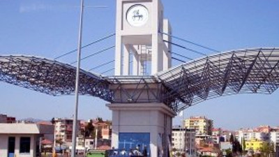 9 Eylül Üniversitesi'nde 'FETÖ' operasyonu