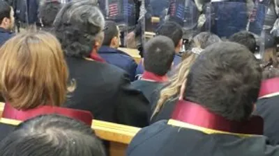 Katliam Davası tartışmalarla başladı