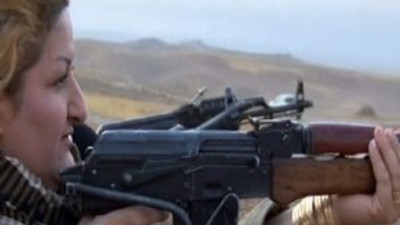 Kadın peşmergeler cephede görüntülendi