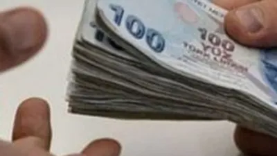 Emekliye ek ikramiye müjdesi ! Kim ne kadar alacak ?