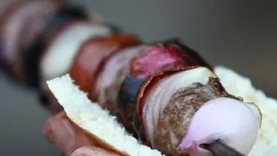Gribin doğal ilacı soğan kebabı
