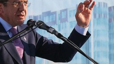Zeybekçi: Dövize müdahaleyi gerektirecek durum yok