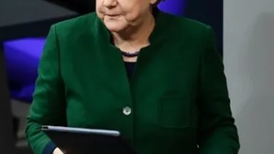 Merkel'den flaş Türkiye açıklaması