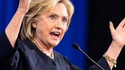 Clinton atağa geçti