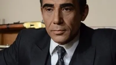 Alparslan Türkeş sahnesi geceye damga vurdu